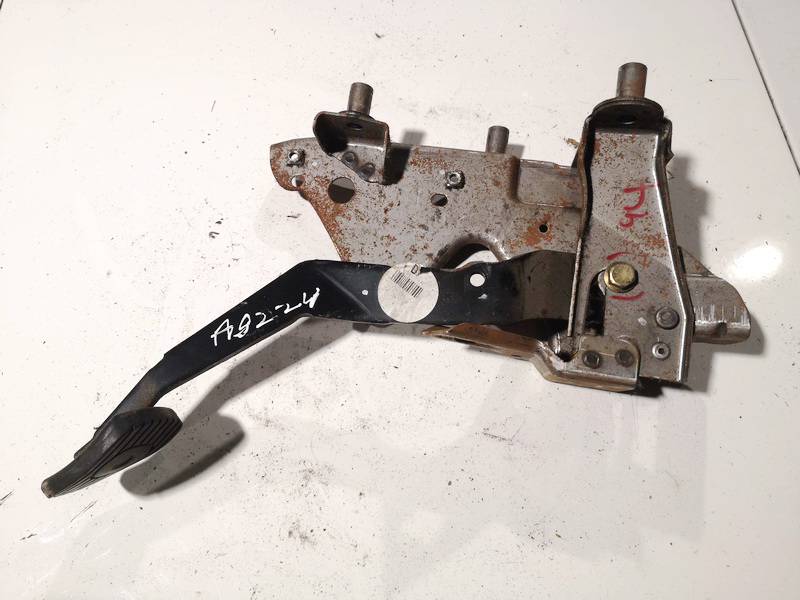 Nissan Note 2006 Pedal de freno - Thumbnail 2