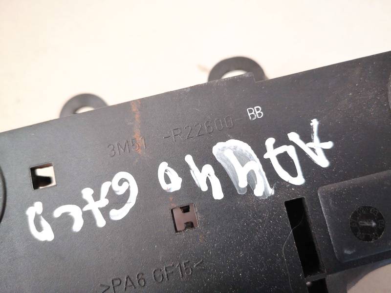 3M51R22600BB Ford Focus 2004 Iekšējais atvēršanas rokturītis - AIZMUGURE PA LABI - Thumbnail 3