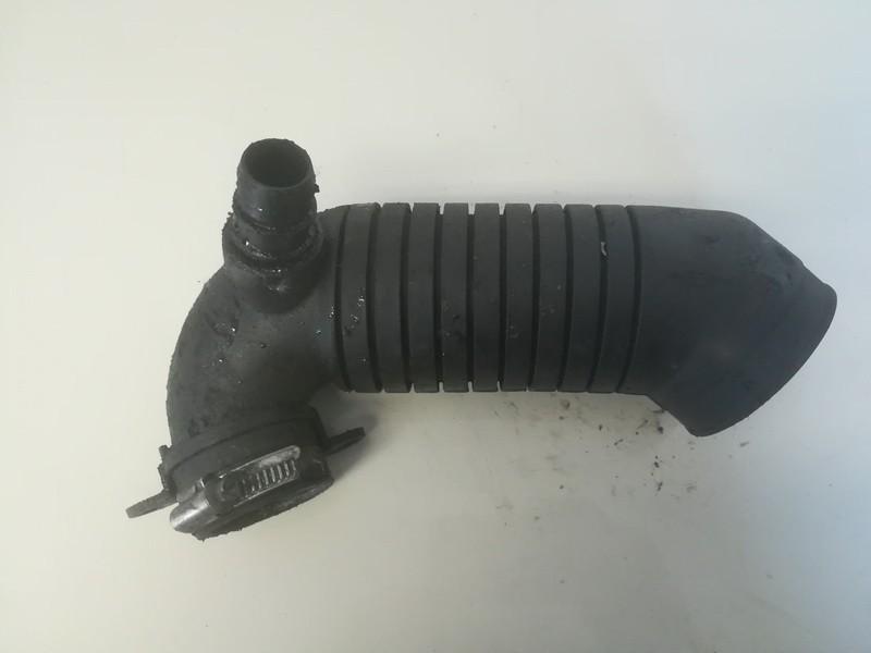 8D0129615J Volkswagen Passat 1999 TURBO INTERCOOLER PIPE HOSE