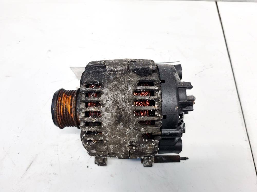 06F903023C Skoda Octavia 2008 Alternator