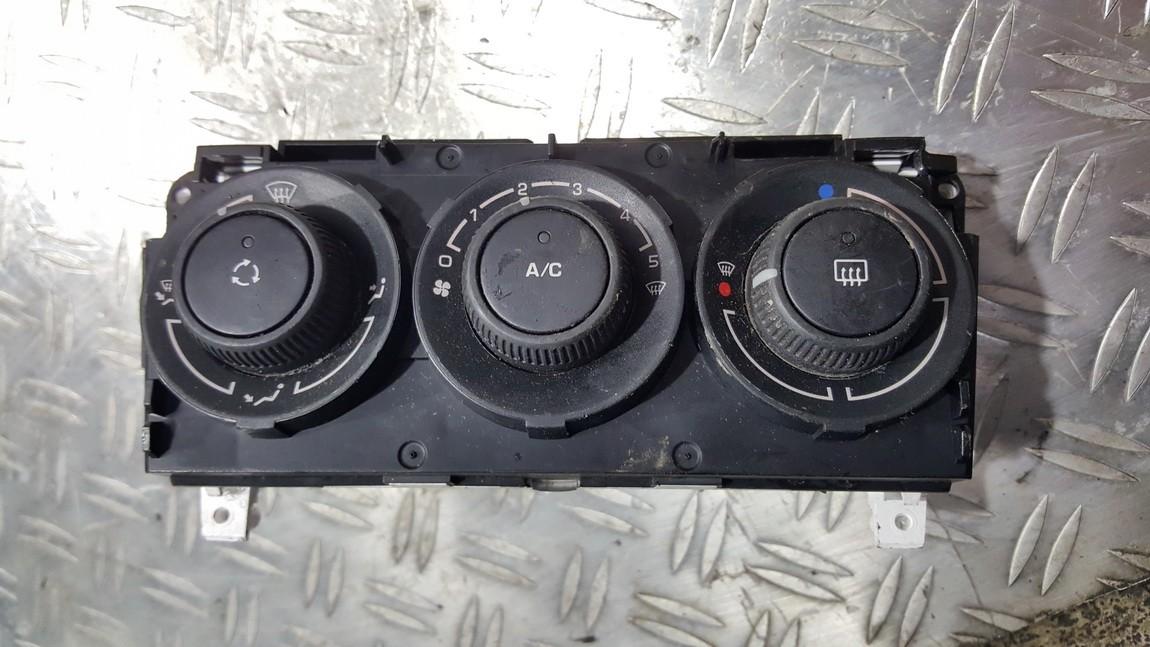 T1000220K Peugeot 308 2009 Climate Control Panel (heater control switches)