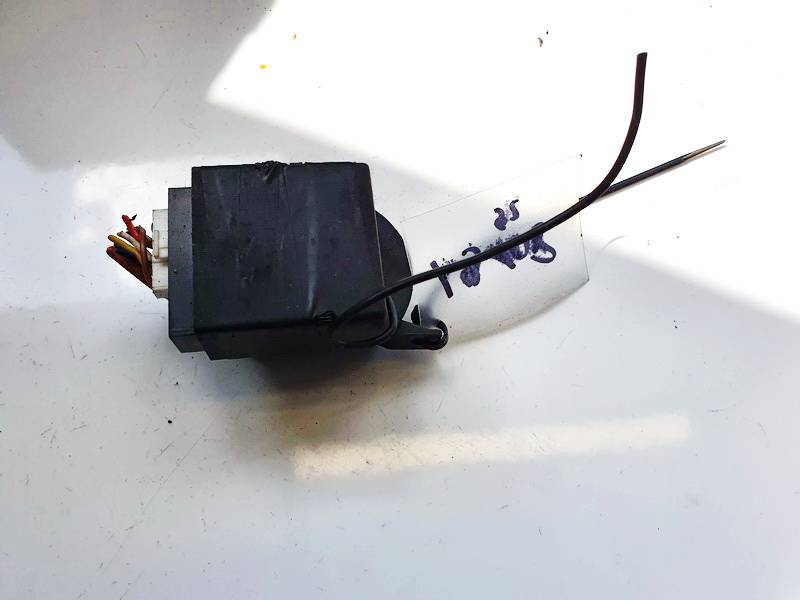 SCB1M1240 Peugeot 807 2004 Fuse box