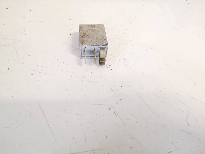 13100504 Opel Vectra 2002 RELÉ PARA AUTOMÓVIL - Thumbnail 2