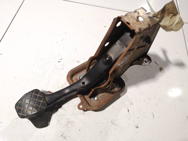 1K1721057 Seat Toledo 2009 Pedał sprzęgła