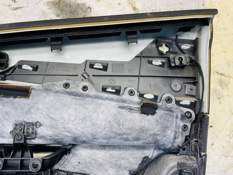 3C1867011 Volkswagen Passat 2006 Door Panel - FRONT LEFT - Thumbnail 3