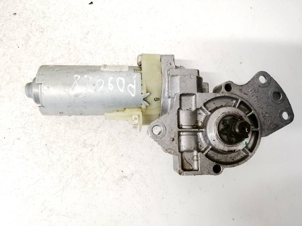 3B0959762AG Skoda Superb 2005 Istuimen moottori - EDESSÄ OIKEALLA