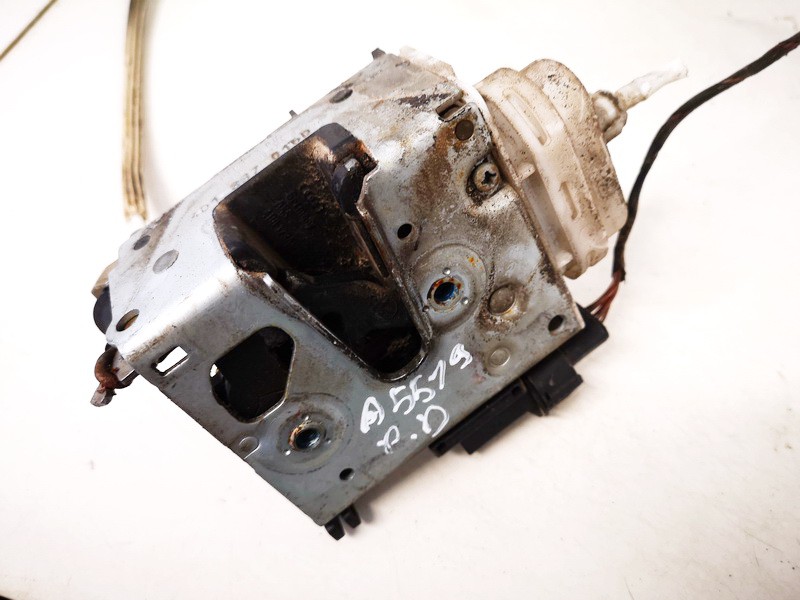 4D1837015D Audi A4 1999 Door Lock Mechanism - FRONT RIGHT