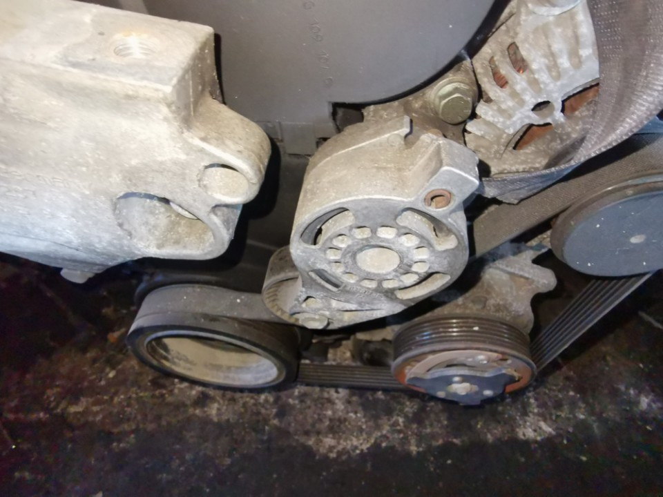 03G903315CZ Volkswagen Passat 2006 Hihnan Kiristin (Jakohihnan Kiristin) - Thumbnail 2