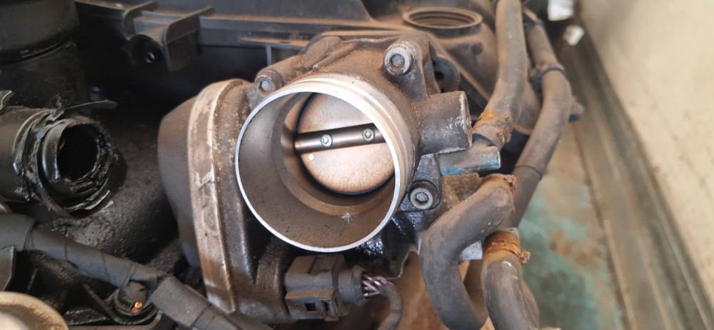 Audi A3 2005 Stellantrieb Wirbelsteuerung Ventil (Drosselklappe) - Thumbnail 2