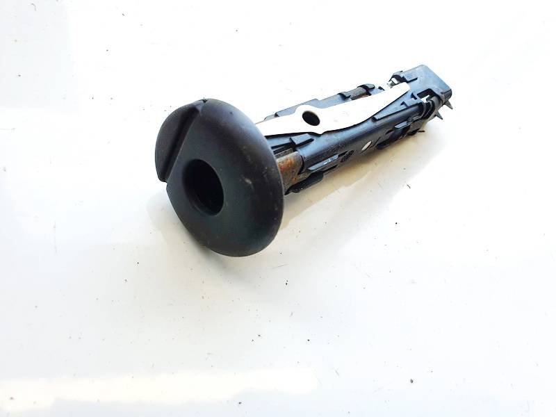 1K0881939B Skoda Octavia 2005 Salona apdare (plastmasas) - Thumbnail 2