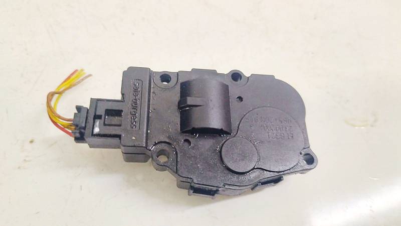 985420N BMW 1-Series 2004 Heater Vent Flap Control Actuator Motor