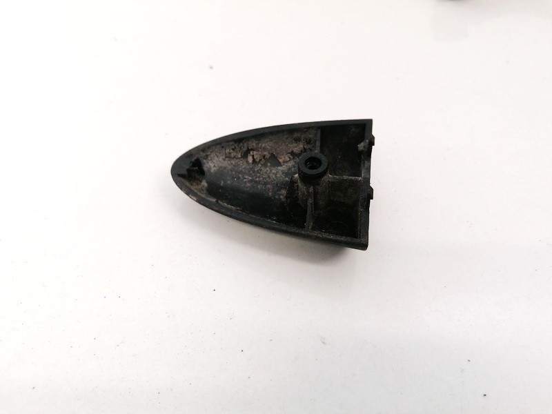 XS41A218B08AEW Ford Focus 2001 cache serrure - Thumbnail 3