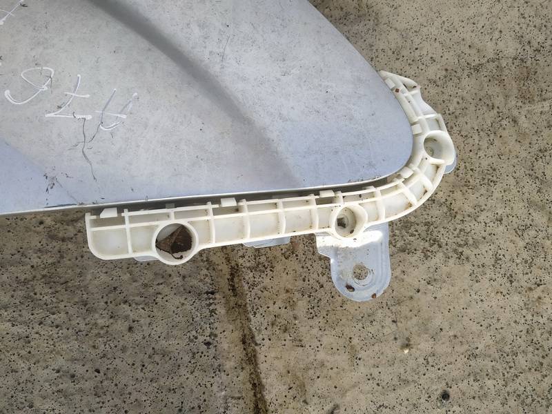 Mitsubishi Outlander 2008 Uchwyt zderzaka - PRZEDNIE PRAWE