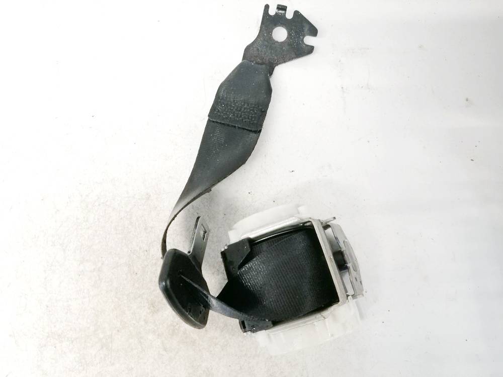 34021840D Nissan X-Trail 2002 Seat belt - REAR LEFT