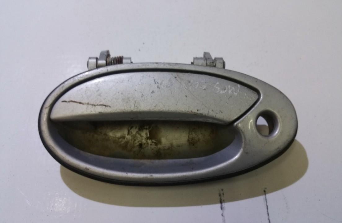 MB819553 Mitsubishi Lancer 1994 Durvju ārējā roktura - PRIEKŠA PA KREISI