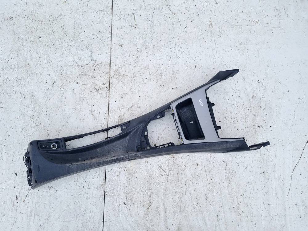 51167068726 BMW 1-Series 2006 Салон накладка