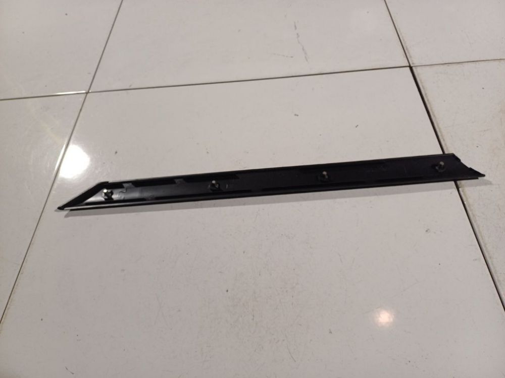 8213995SE BMW 3-Series 2002 Durvju gumija - AIZMUGURE PA KREISI - Thumbnail 2