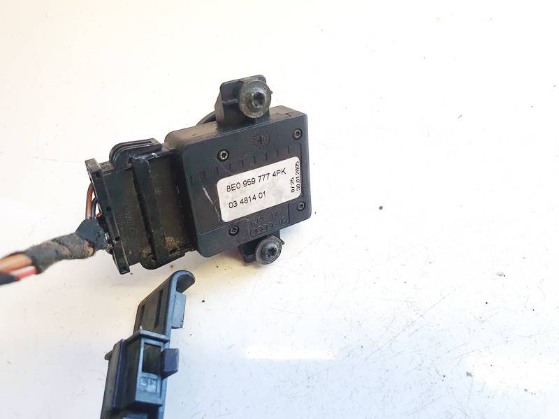 8E09459777 Audi A4 2005 Seat Control Button (seat control switch) - Thumbnail 3