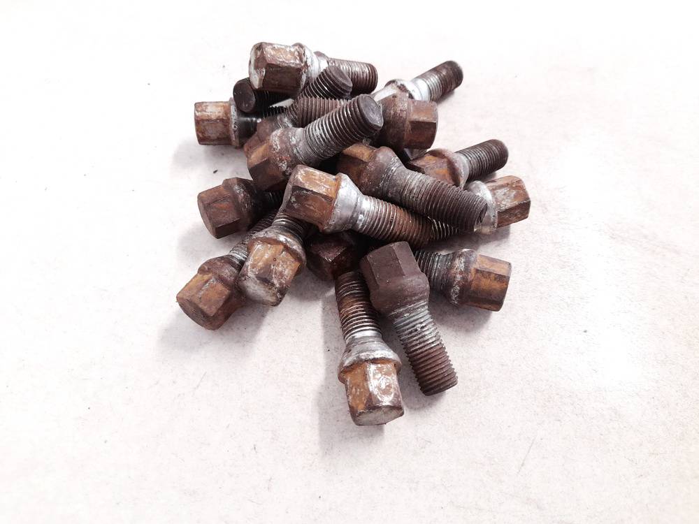 Audi A6 2001 Zestaw śrub kół - Thumbnail 2