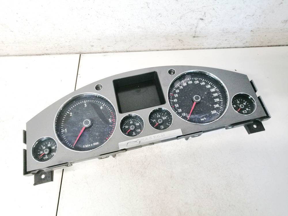 0263660004 Volkswagen Phaeton 2006 Spidometrs – instrumentu panelis