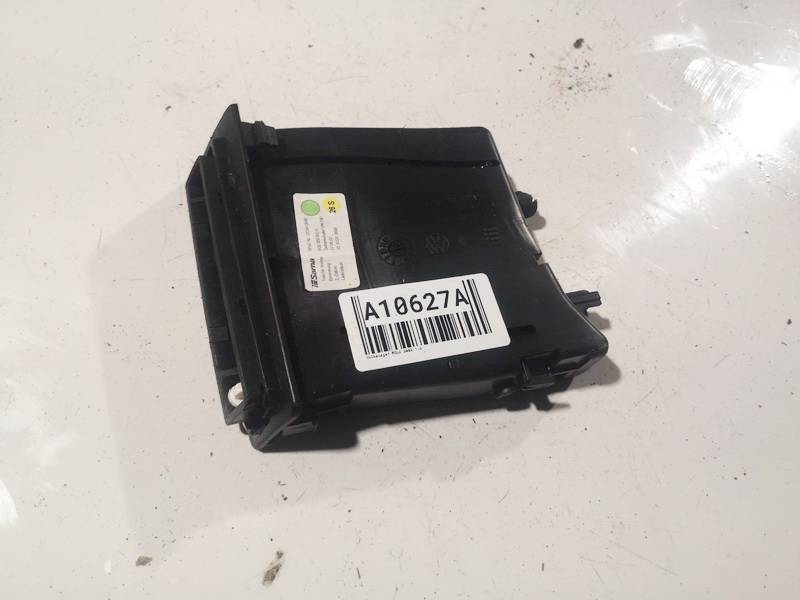 6Q0858602E Volkswagen Polo 2003 Автомобильный держатель кофе