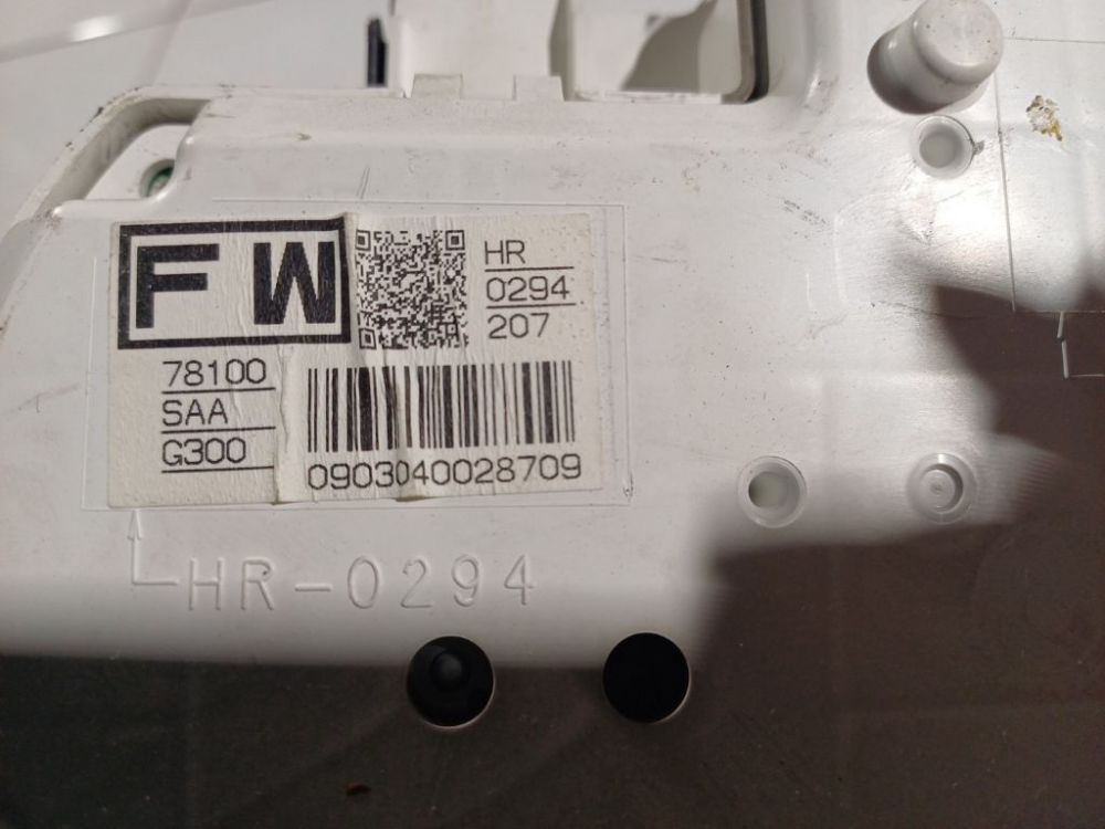 78100SAAG300 Honda Jazz 2005 Speedometer Surround Trim - Thumbnail 4