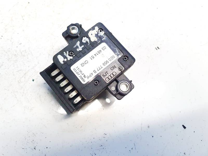 8E0959777B Audi Q7 2010 Przycisk sterowania fotela - Thumbnail 3