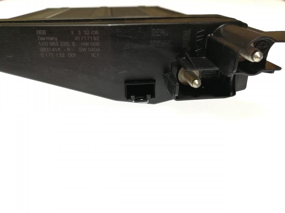 1K0963235E 0171132001 Electric Auxiliary Heater Element Unit Volkswagen