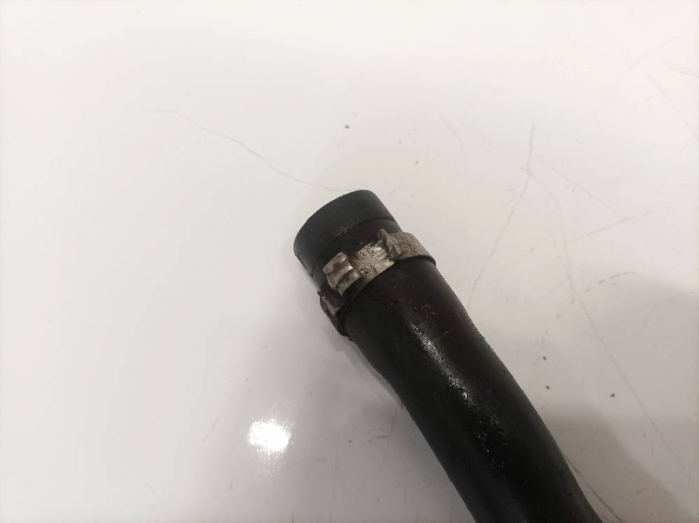 Volvo V50 2005 Oil feed pipe (Oil Line Oil Pipe Tube) - Thumbnail 2