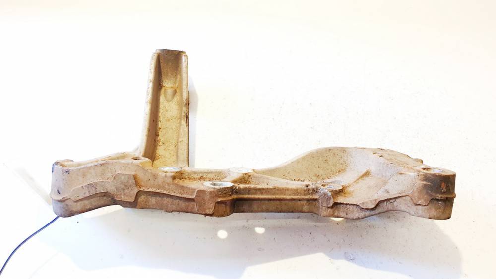 1K0199296F Skoda Octavia 2007 Alatukivarsi - EDESSÄ OIKEALLA - Thumbnail 2