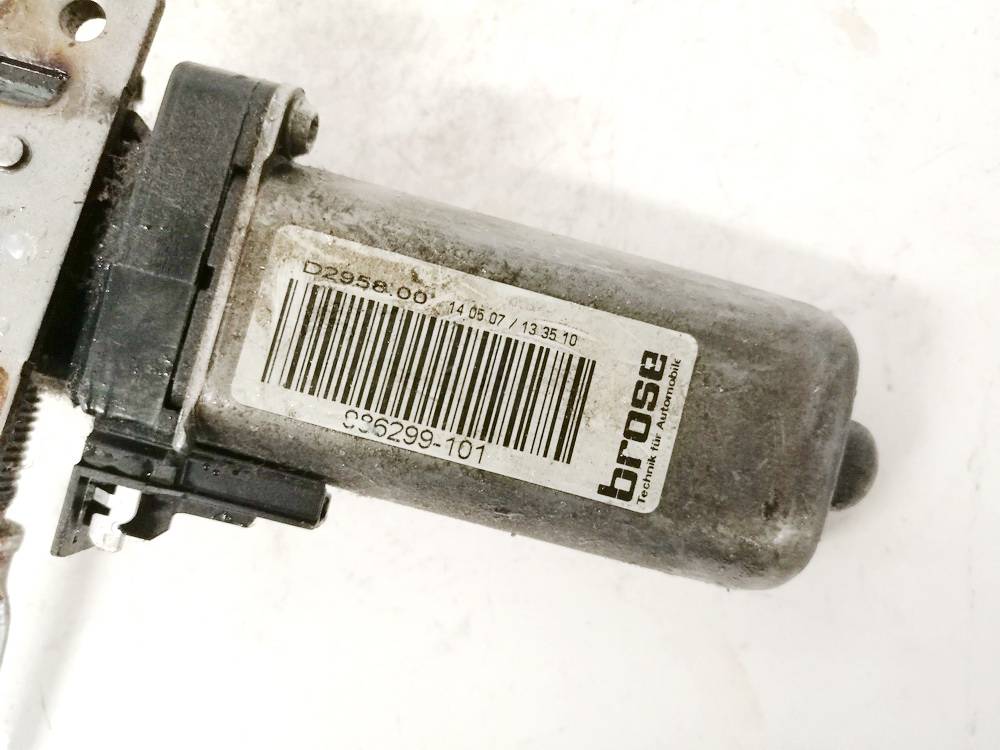 986299101 Chrysler Sebring 2007 Seat Motor Regulator - FRONT LEFT - Thumbnail 3