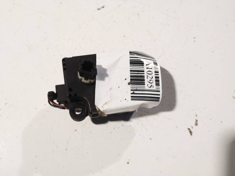 3M5H19E616AA Ford C-MAX 2003 Heater Vent Flap Control Actuator Motor