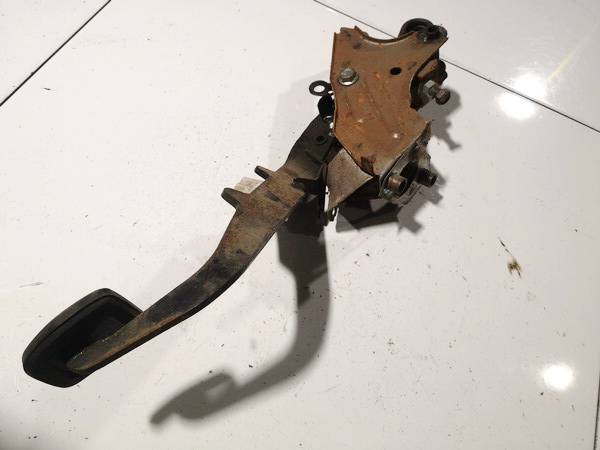 Toyota Corolla Verso 2006 Pedał hamulca - Thumbnail 2