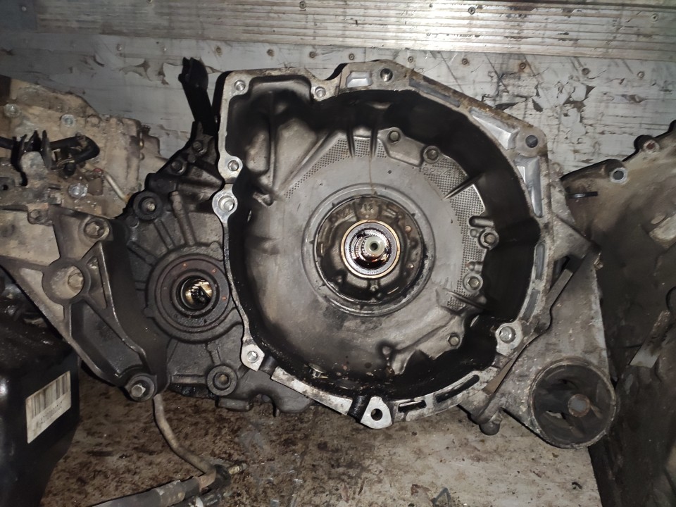 12992728A Opel Zafira 2006 Gearbox - Thumbnail 3