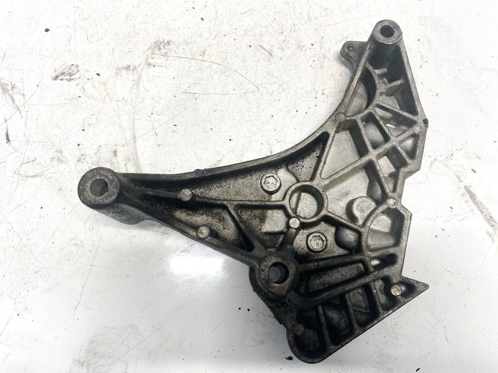 03L199207 Volkswagen Golf 2009 Variklio kronsteinas ir Greiciu dezes kronsteinas - Thumbnail 3