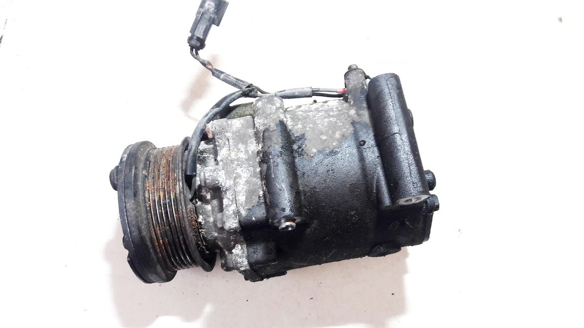 YS4H19D629AB Ford Focus 1999 AC AIR Compressor Pump