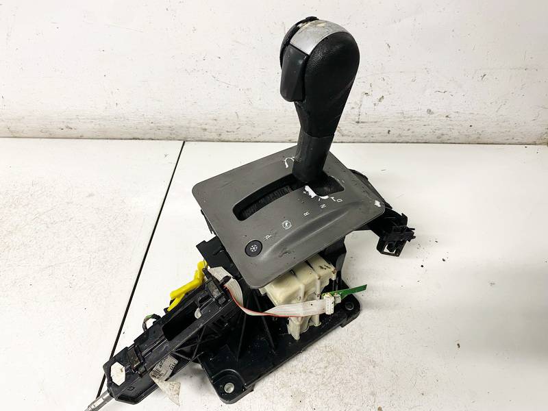 13130908 Opel Vectra 2005 Gearshift Lever Automatic (GEAR SELECTOR UNIT) - Thumbnail 2