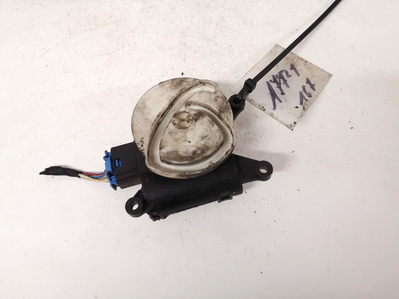 8E1820511C Audi A4 2002 Silnik klapki nagrzewnicy - Thumbnail 3