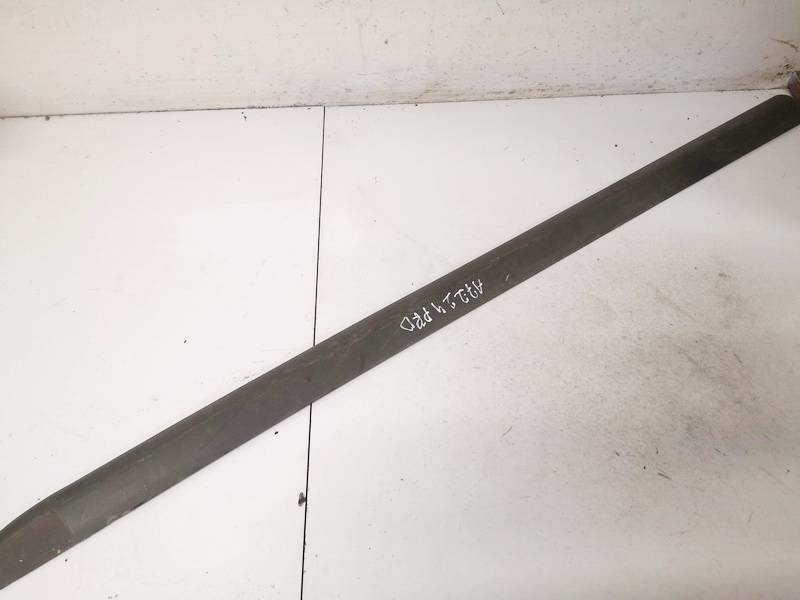 Skoda Superb 2008 Molding door - FRONT RIGHT