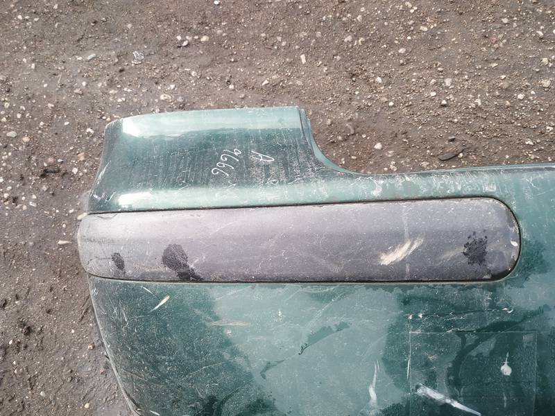 Volkswagen Golf 2000 Listwa zderzaka - TYLNE LEWE