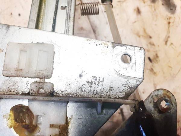 61684 Mazda 626 1998 ELEVALUNAS, ALZACRISTALLI - TRASERO DERECHO - Thumbnail 2