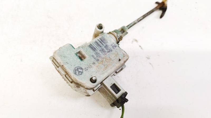 3B0959781B Audi TT 2000 Motor de bloqueo de puertas