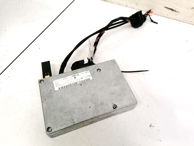 4E0862335 Audi A4 2008 Other computers