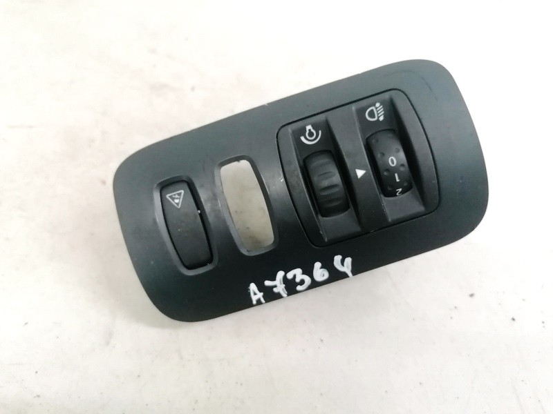 08802012 Renault Megane 2003 Headlight Range Control Light Controller Lighting