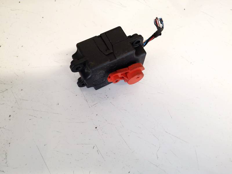 09180203 Opel Vectra 2002 Lämmittimen läppämotor - Thumbnail 2