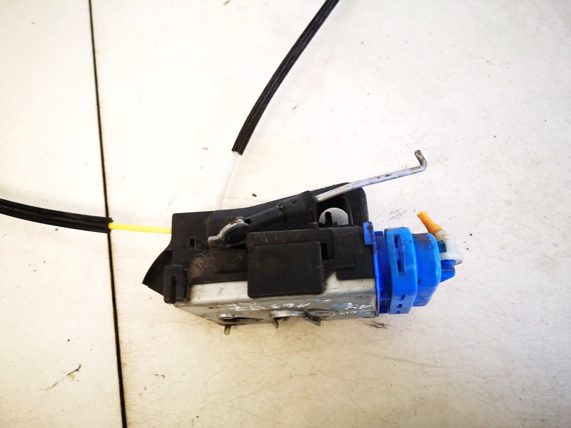 8D0839015A Audi A4 1998 Cerradura de puerta - TRASERA IZQUIERDA - Thumbnail 3