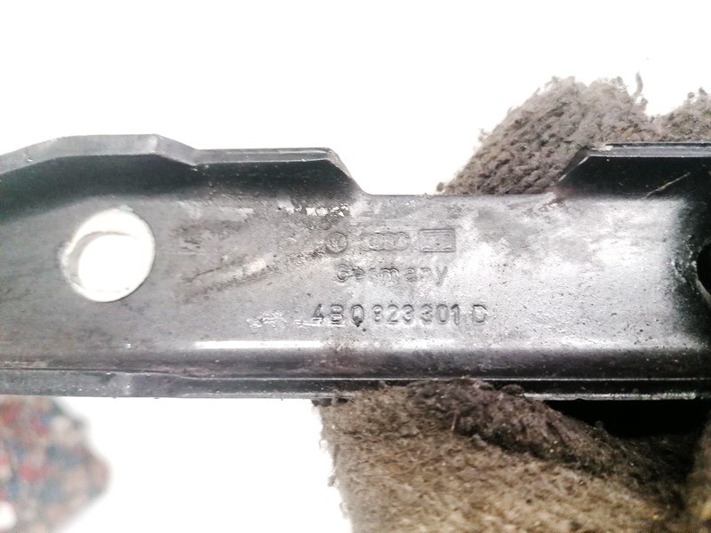4B0823301D Audi A6 1997 Hood bonnet Hinge - FRONT LEFT - Thumbnail 3