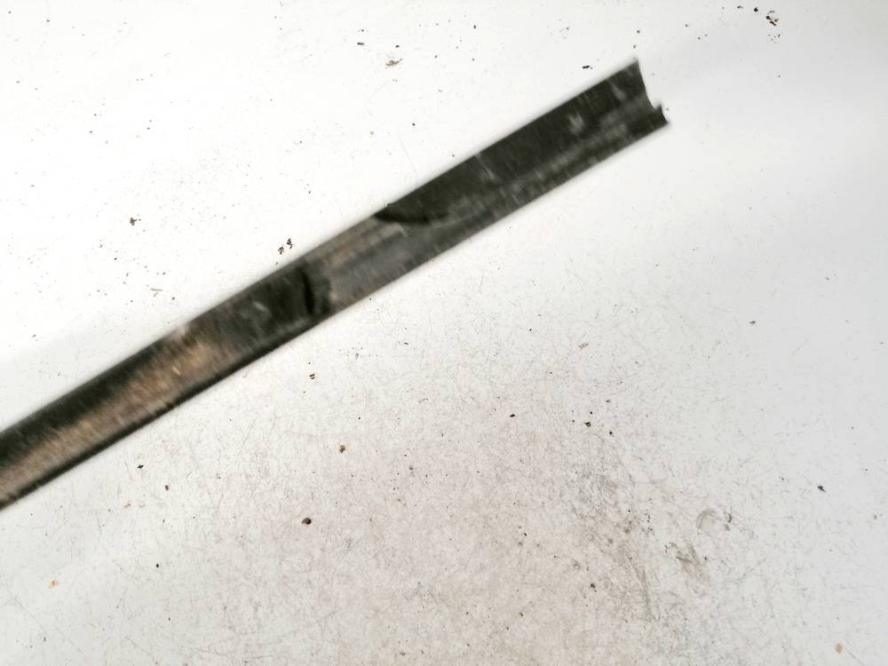 Volvo V50 2005 Durvju stikla sloksne - PRIEKŠA PA KREISI - Thumbnail 3