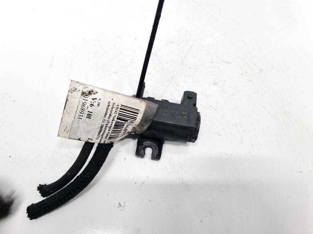1H0906627A Volkswagen Passat 1997 Electrical selenoid (Electromagnetic solenoid) - Thumbnail 3