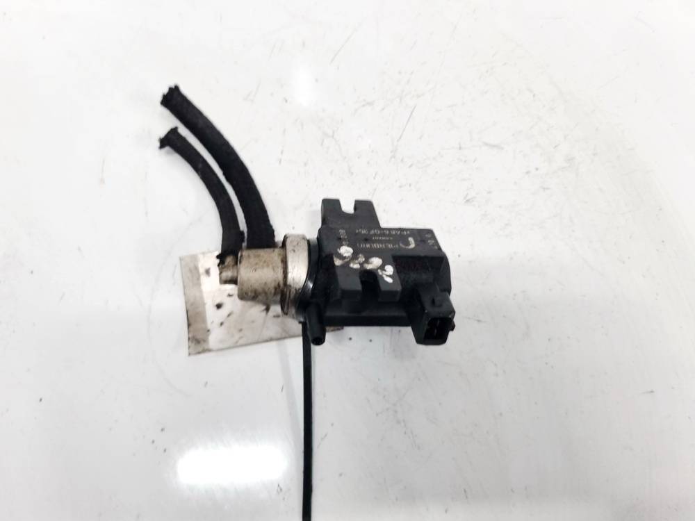 1H0906627A Volkswagen Passat 1997 CAPTEUR PRESSION TURBO